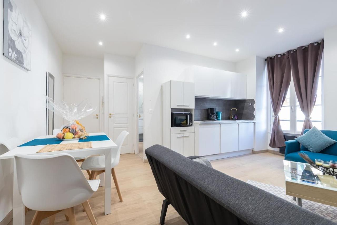 Historical Apartment Hyper Center Νίκαια Εξωτερικό φωτογραφία